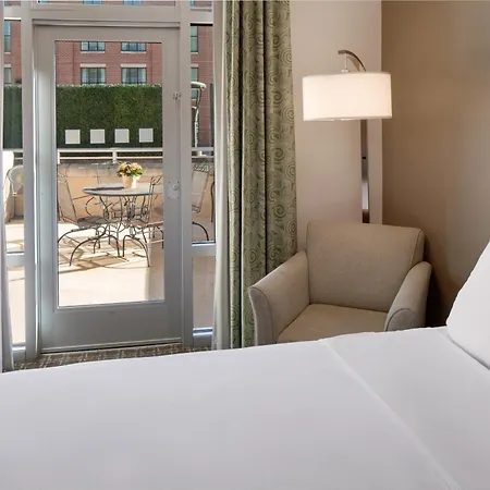 Live Oak, Charleston Historic District, A Tribute Portfolio Hotel Exterior photo
